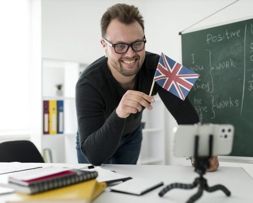 Dil Eğitiminde Çağ Atlıyoruz: Languagewise İle Genel İngilizce Kurslarına Katılın!